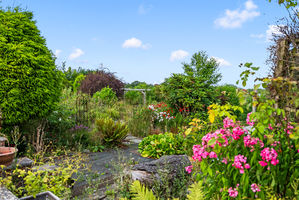 Gardens- click for photo gallery